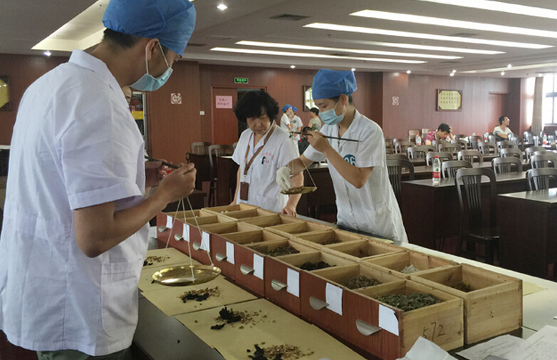 宁波市镇海区卫生计生系统传统中药技能比武举行